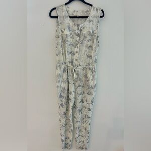 RACHEL ROY Sleeveless Camo Jumpsuit.  Sz M With Pockets